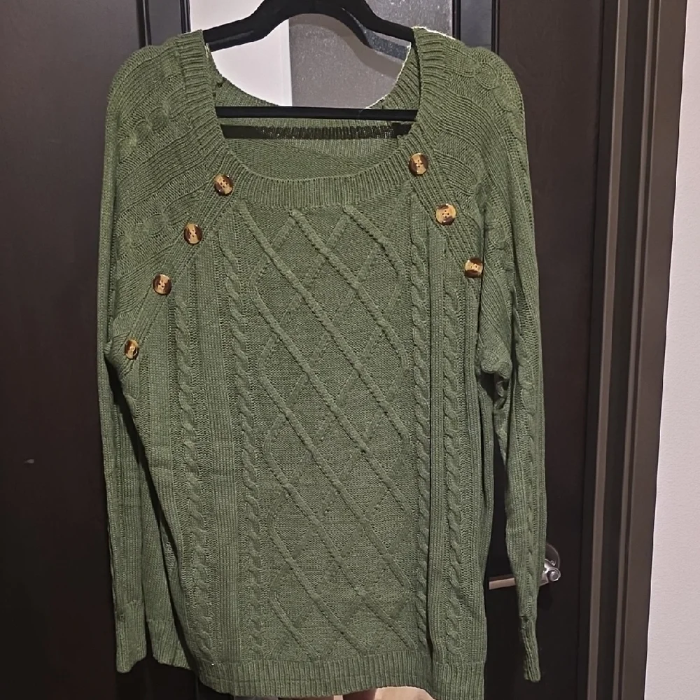 Elegant Olive Sweater with Gold Accents - Picture 1 of 1